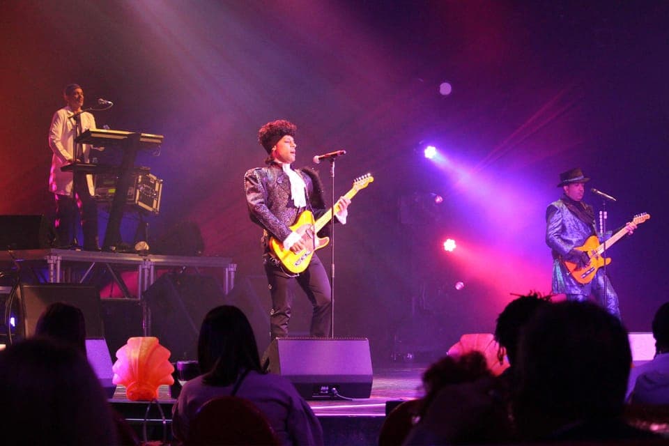 Las Vegas: Purple Reign, Ultimate Prince Tribute Show Gallery Image 4